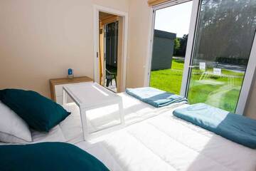 Фото номера Апартаменты Делюкс Лоджи Kameralne domki Camp4U г. Siechnice 36